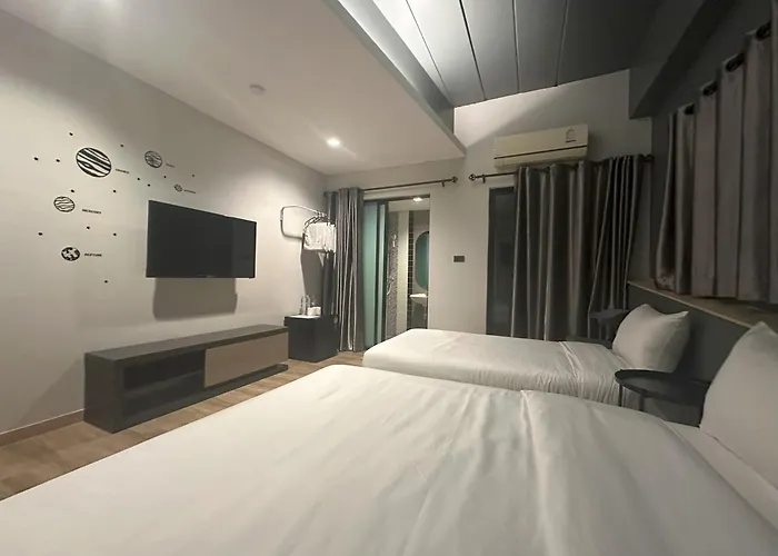 Bed-Room At Suvarnabhumi Airport - Newly Renovated